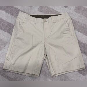 L.L. Bean Men's Light Tan Shorts